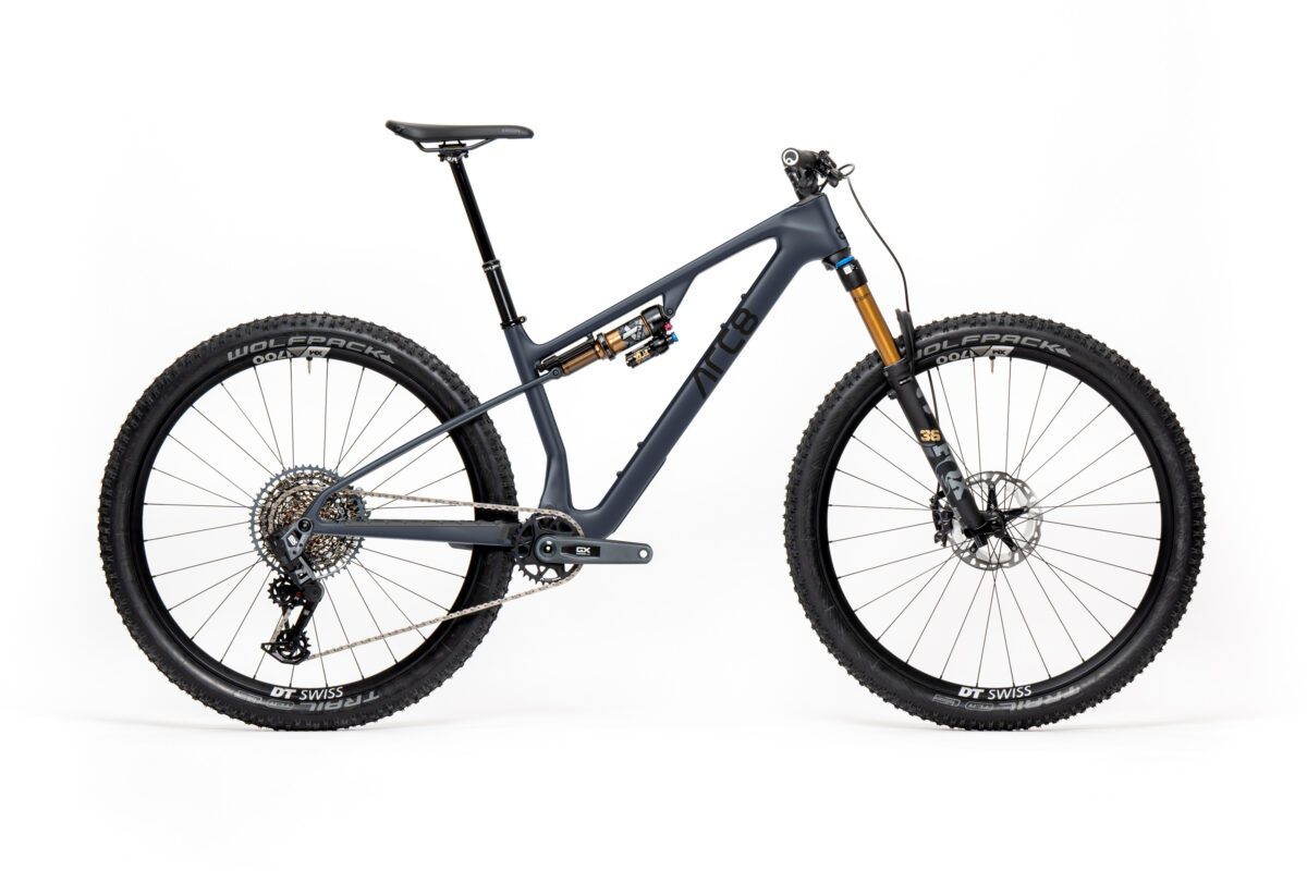 ESSENTIAL2 MY26 graphit grey MX